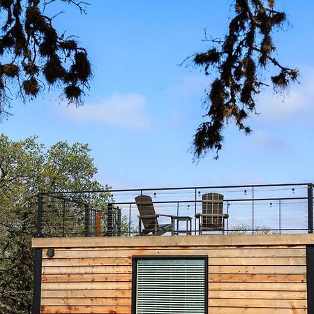 New The Sunset Luxury Container Home Fredericksburg Bagian luar foto