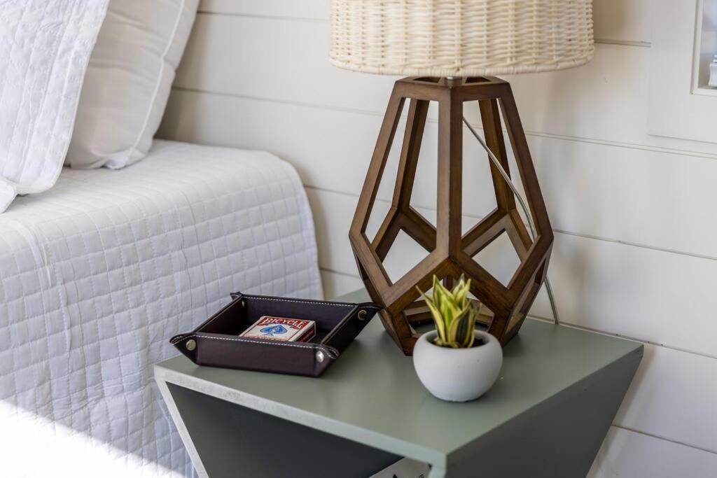 New The Sunset Luxury Container Home Fredericksburg Bagian luar foto